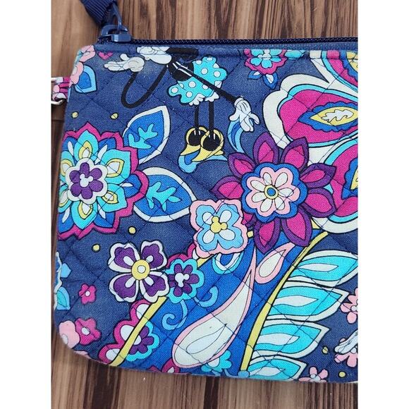 Disney Vera Bradley Wristlet wallet sensational six paisley Mickey & Friend goof - Picture 14 of 16
